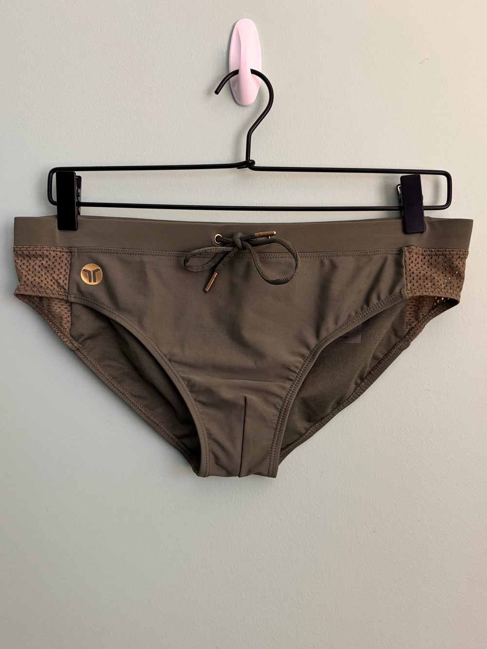 Men’s TEAMM8 Skipper Swim Brief – Olive Green Mesh Side Panels – Size L (34-36)